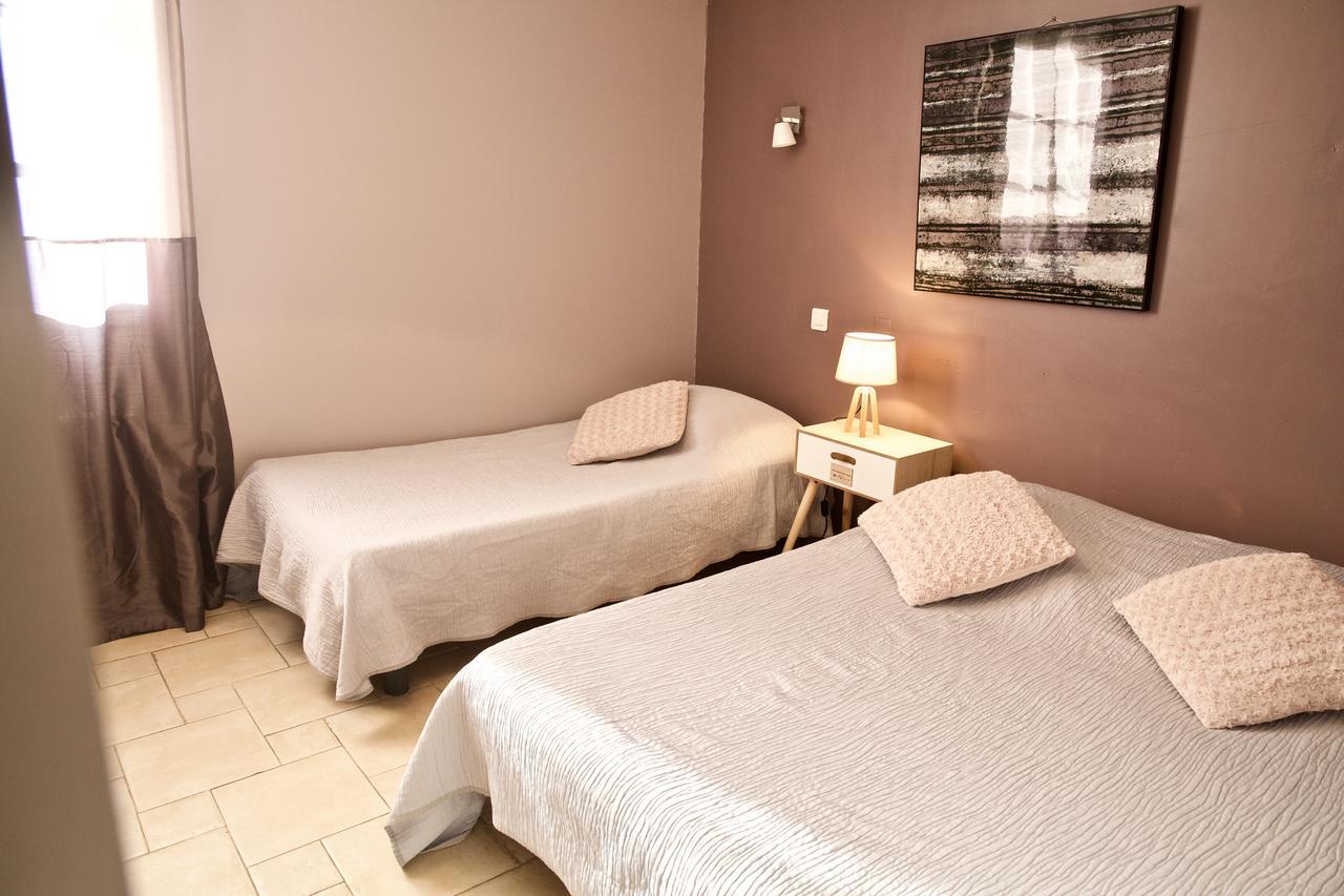 Le Bernon Hotel Connaux Eksteriør billede