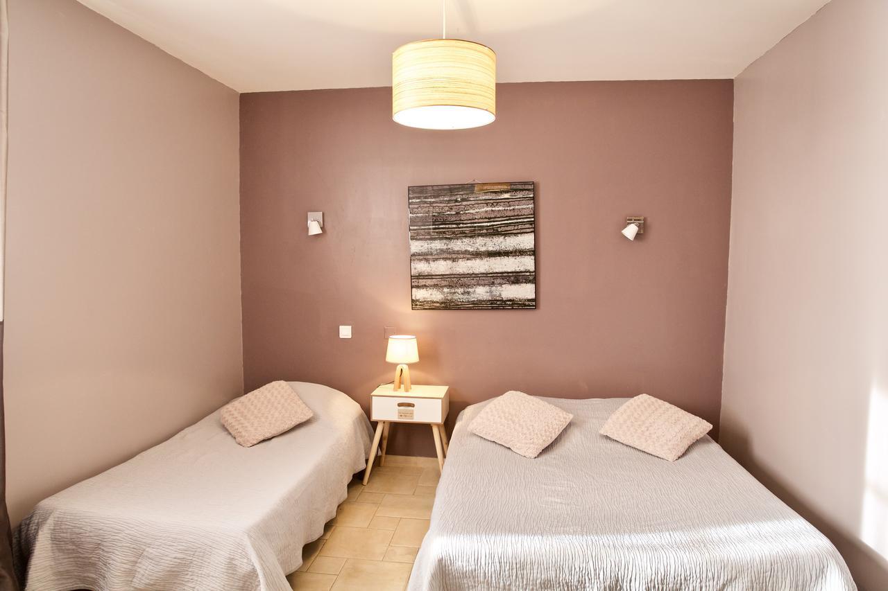 Le Bernon Hotel Connaux Eksteriør billede