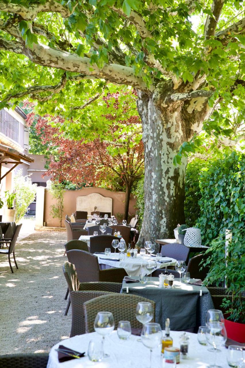 Le Bernon Hotel Connaux Eksteriør billede